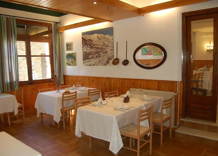 فندق Vall Ferrera