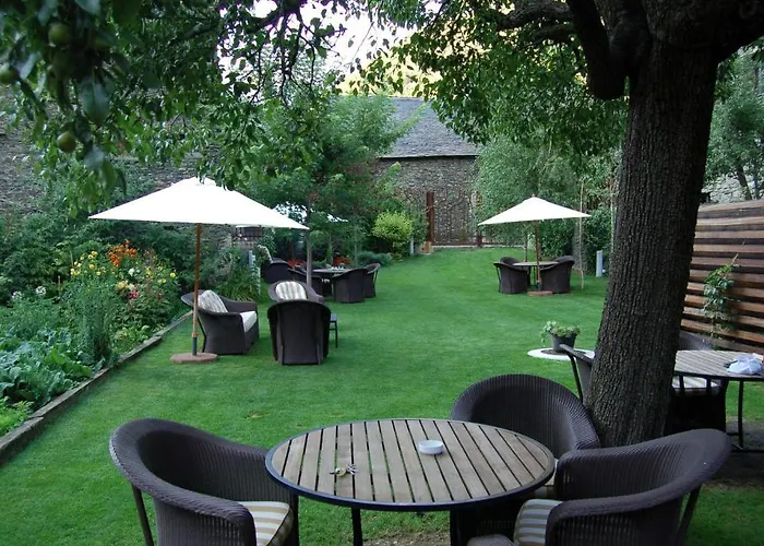 Vall Ferrera Hotel
